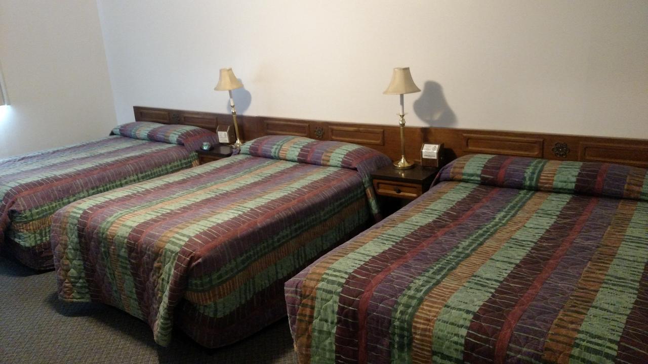 Out West Motel Milton-Freewater Ngoại thất bức ảnh